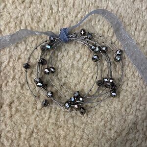 Elegant Beaded Wire Bracelet